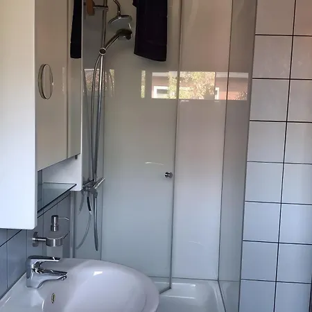 3 Fuer 1-5 Personen